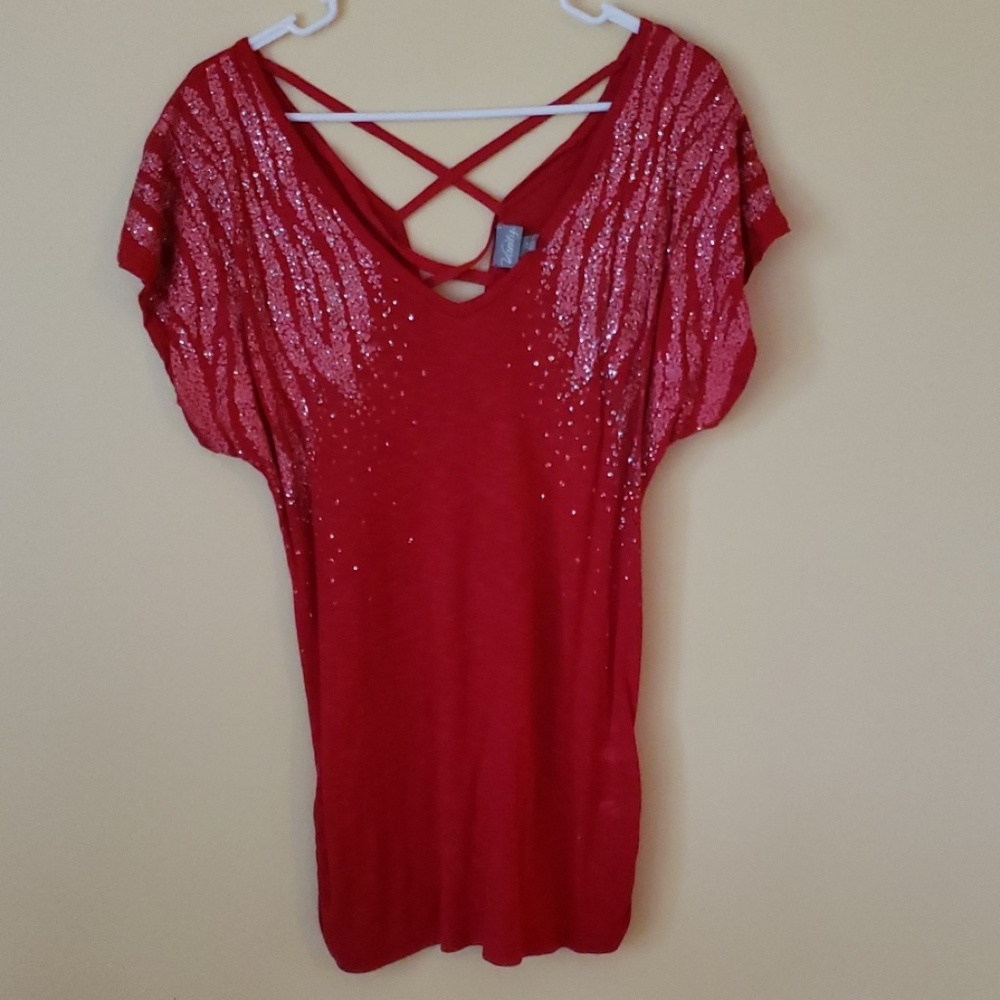 Red sparkly shirt sleeve top